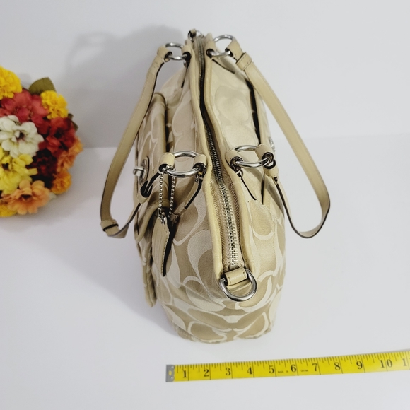COACH SIGNATURE MONOGRAM KHAKI TOTE - Picture 6 of 12